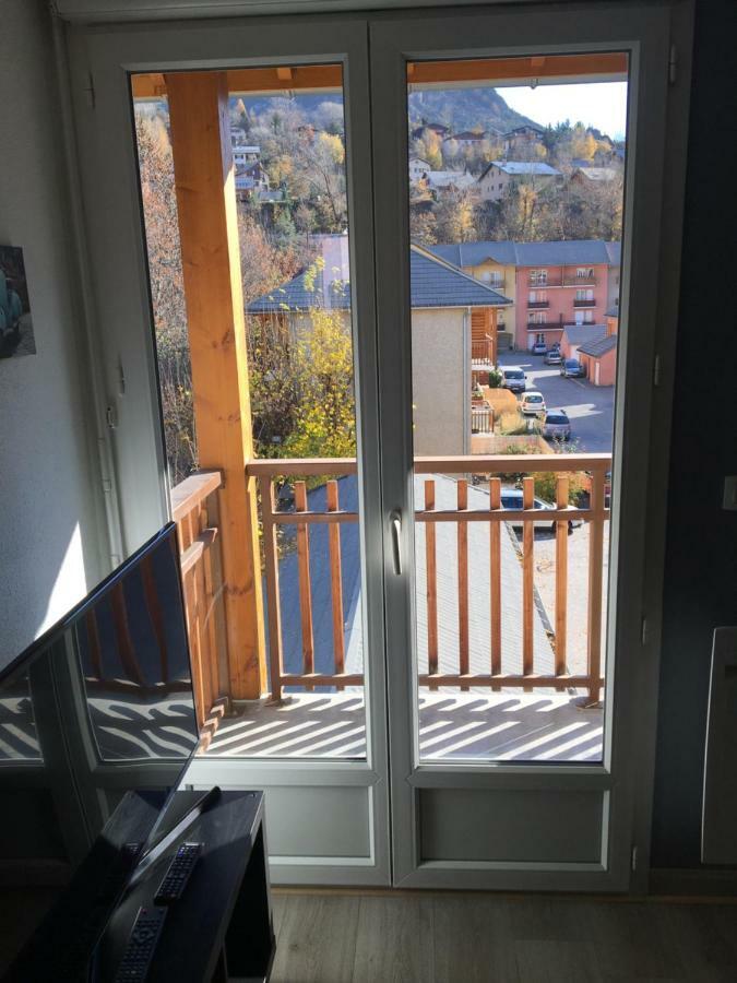 Appartement Rue Pasteur Бриансон Экстерьер фото